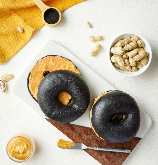 KIND FOOD 康福先生 竹炭花生夾心減醣貝果 110g±5g