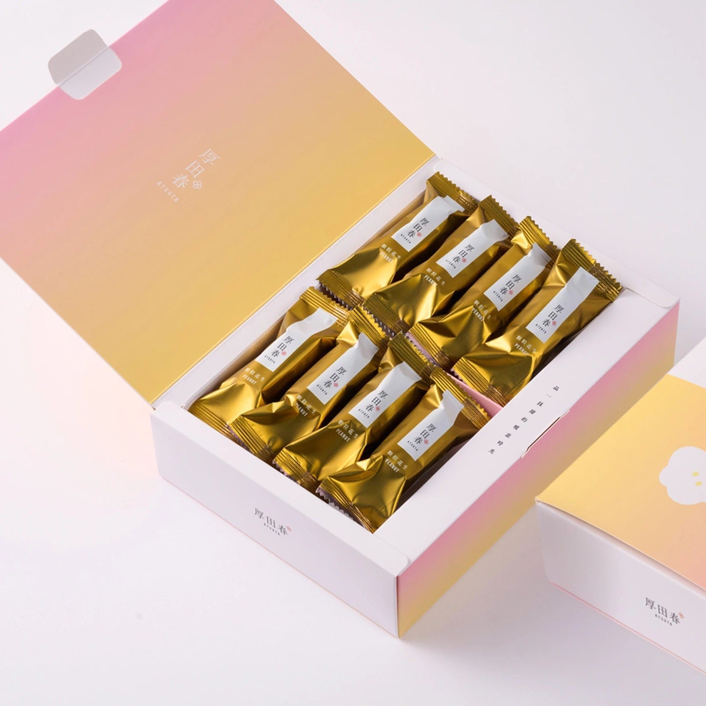 厚田春| 顆粒花生奢蛋捲禮盒- 常溫保存 2 個月 /急凍保存 1年